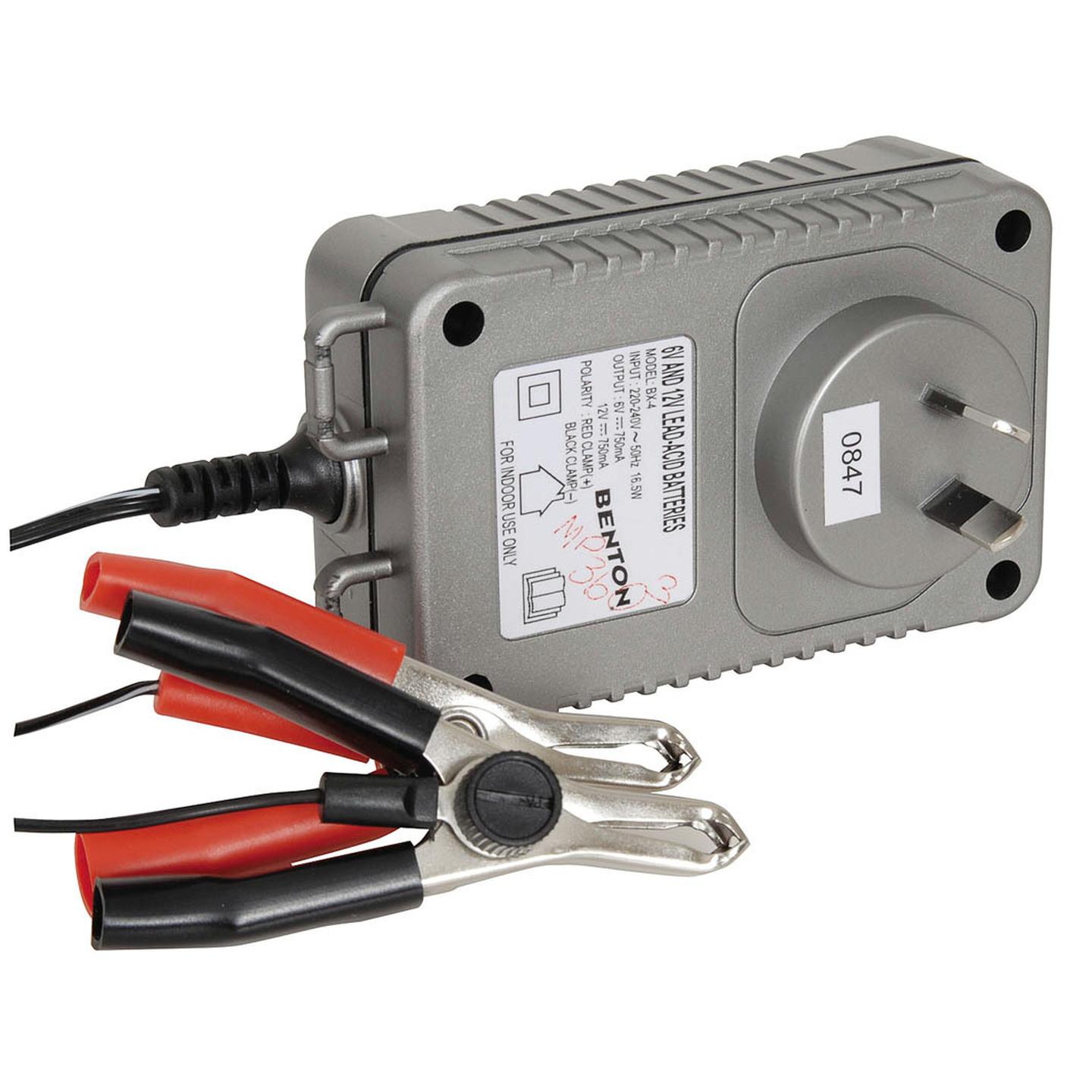 3-Stage 6/12V Automatic Battery Charger