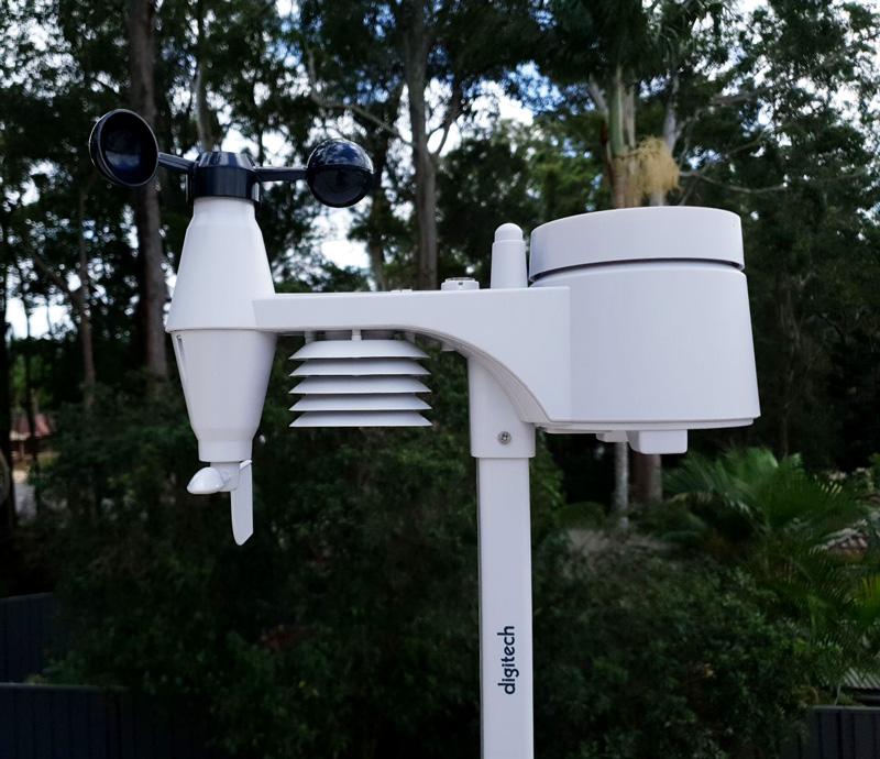 Installing and Setting Up the XC0440 Weather Station