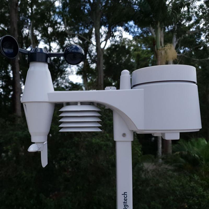 Installing and Setting Up the XC0440 Weather Station